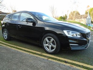 2016 - Volvo V60 Manual