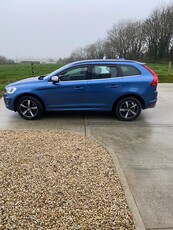 2016 - Volvo XC60 Manual