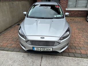 2017 - Ford Focus Manual