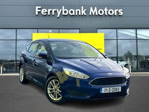 2017 - Ford Focus Manual