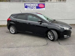 2017 - Ford Focus Manual