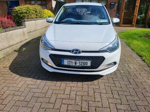 2017 - Hyundai i20 Manual