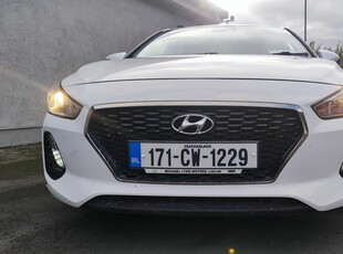 2017 - Hyundai i30 Manual