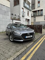 2017 - Hyundai i40 Manual