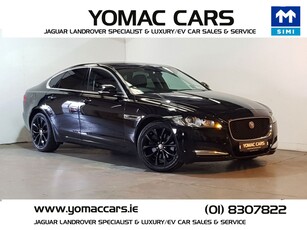 2017 - Jaguar XF Manual