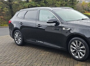 2017 - Kia Optima Manual