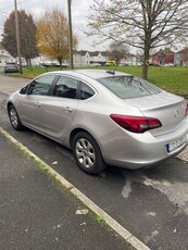 2017 - Opel Astra Manual