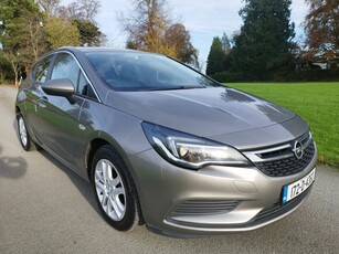 2017 - Opel Astra Manual