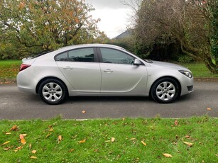 2017 - Opel Insignia Manual