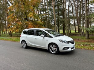 2017 - Opel Zafira Manual