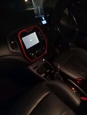 2017 - Renault Captur Manual