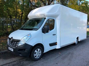 2017 - Renault Master ---