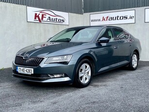 2017 - Skoda Superb Manual