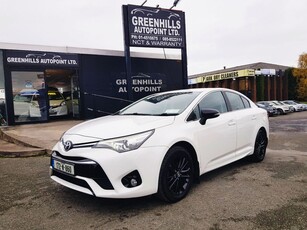 2017 - Toyota Avensis Manual