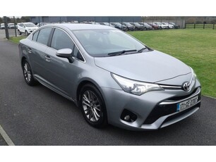 2017 - Toyota Avensis Manual