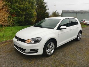 2017 - Volkswagen Golf Manual