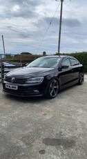 2017 - Volkswagen Jetta Manual