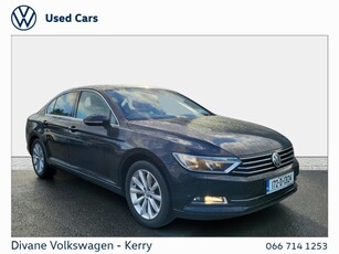 2017 - Volkswagen Passat Manual