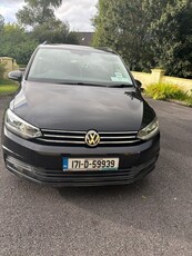 2017 - Volkswagen Touran Automatic