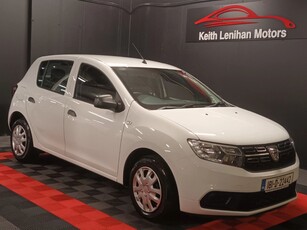 2018 - Dacia Sandero Manual