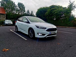 2018 - Ford Focus Manual