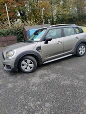 2018 - Mini Countryman Manual