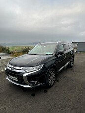 2018 - Mitsubishi Outlander Manual