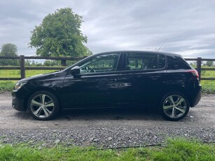 2018 - Peugeot 308 Manual