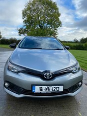 2018 - Toyota Auris Manual