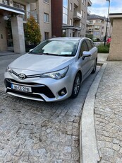 2018 - Toyota Avensis Manual