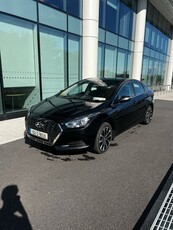 2019 - Hyundai i40 Manual