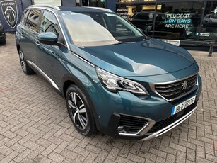 2019 - Peugeot 5008 Manual