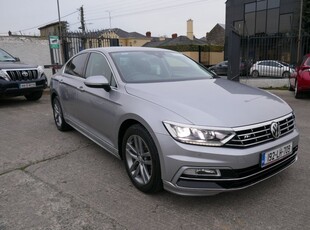 2019 - Volkswagen Passat Manual