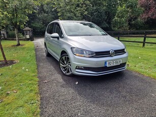 2019 - Volkswagen Touran Manual