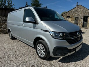 2019 - Volkswagen Transporter Manual