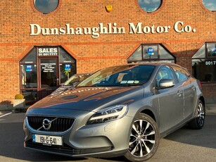 2019 - Volvo V40 Manual