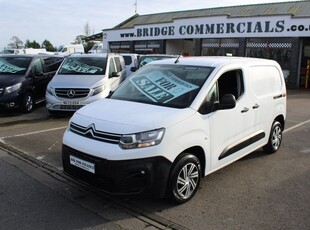 2020 - Citroen Berlingo Manual