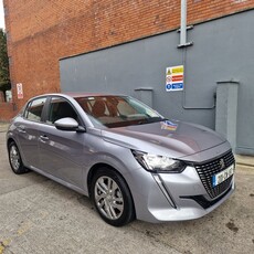 2020 - Peugeot 208 Manual