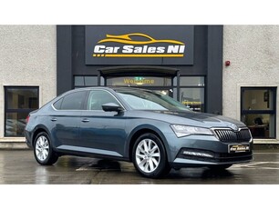 2020 - Skoda Superb Manual