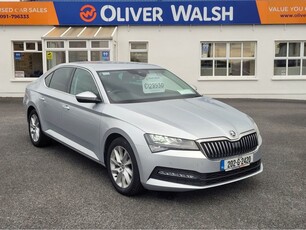 2020 - Skoda Superb Manual