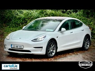 2020 - Tesla Model 3 Automatic