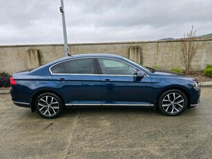 2020 - Volkswagen Passat Automatic