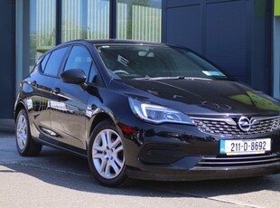 2021 - Opel Astra Manual