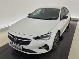 2021 - Opel Insignia Manual