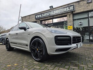 2021 - Porsche Cayenne Automatic