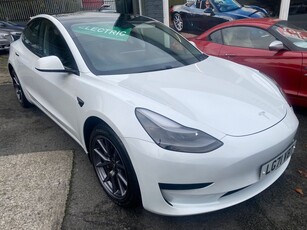 2021 - Tesla Model 3 Automatic