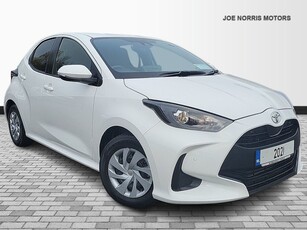 2021 - Toyota Yaris Automatic