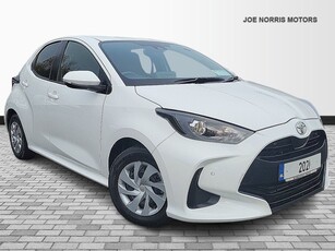 2021 - Toyota Yaris Automatic