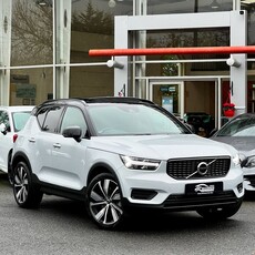 2021 - Volvo XC40 Automatic