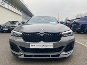 2022 - BMW 5-Series Automatic